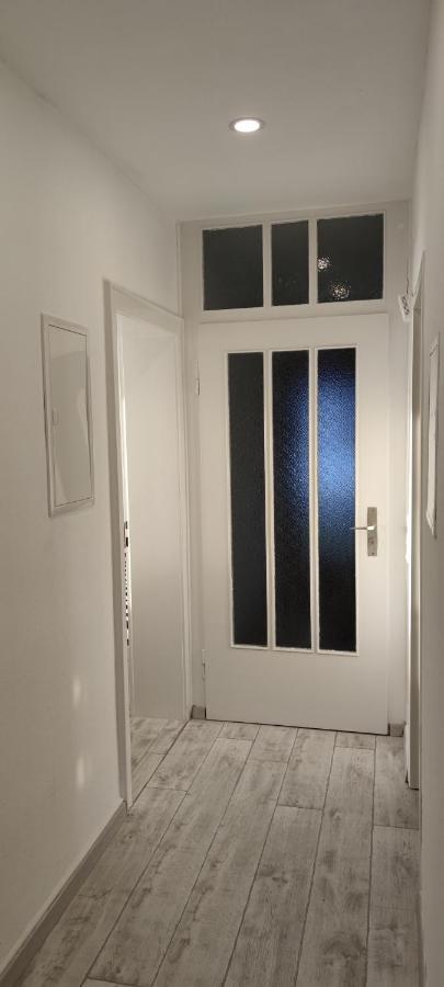 Schoene Und Optimal Gelegene Wohnung Weisskirchen 外观 照片